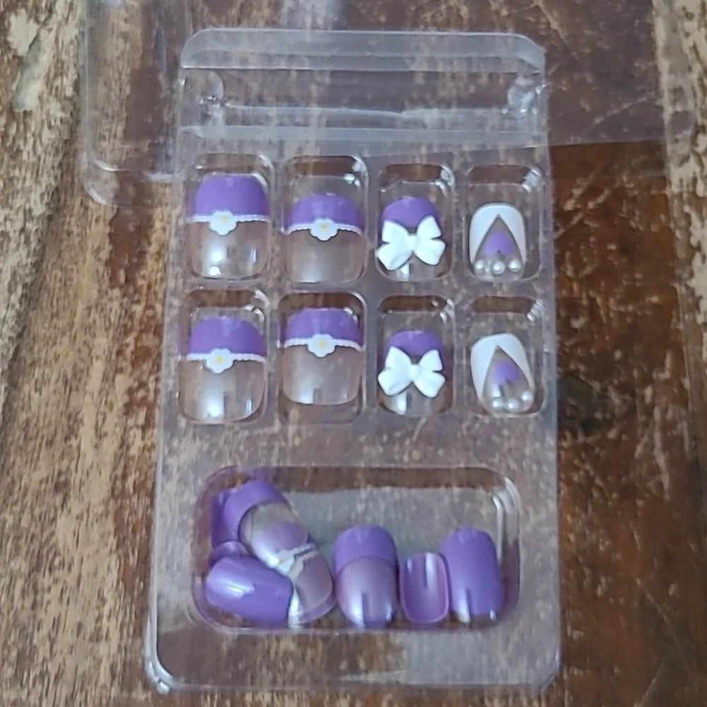 2/$16 3D Pearls, Hearts, & Bows Press on Nails